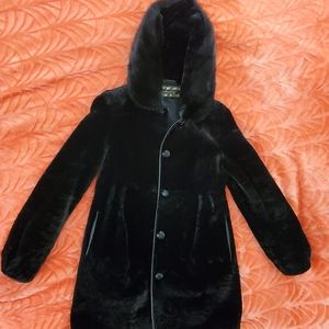 Genuine shearling fur coat with mink trim